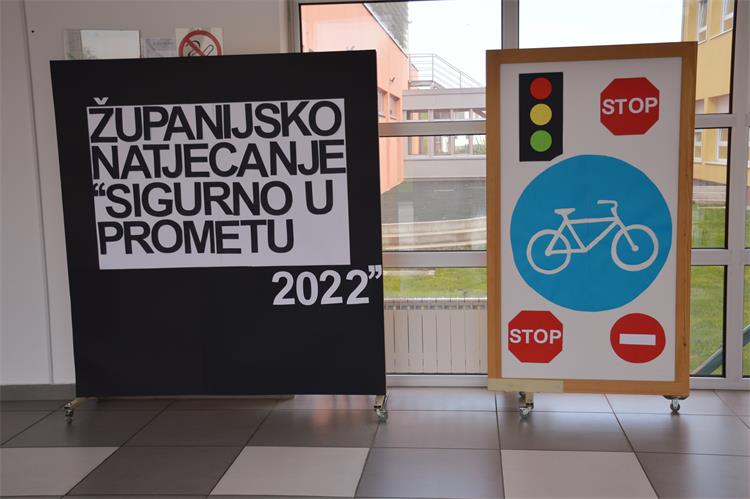 Slika /2022/SIGURNO U PROMETU 2022/DSC_0010.JPG